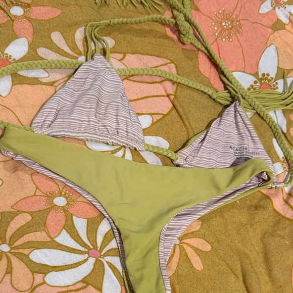 Acacia Bikini Set - Picture 5 of 5